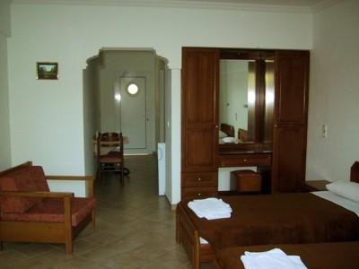 Hotel de apartamente Irene 3*