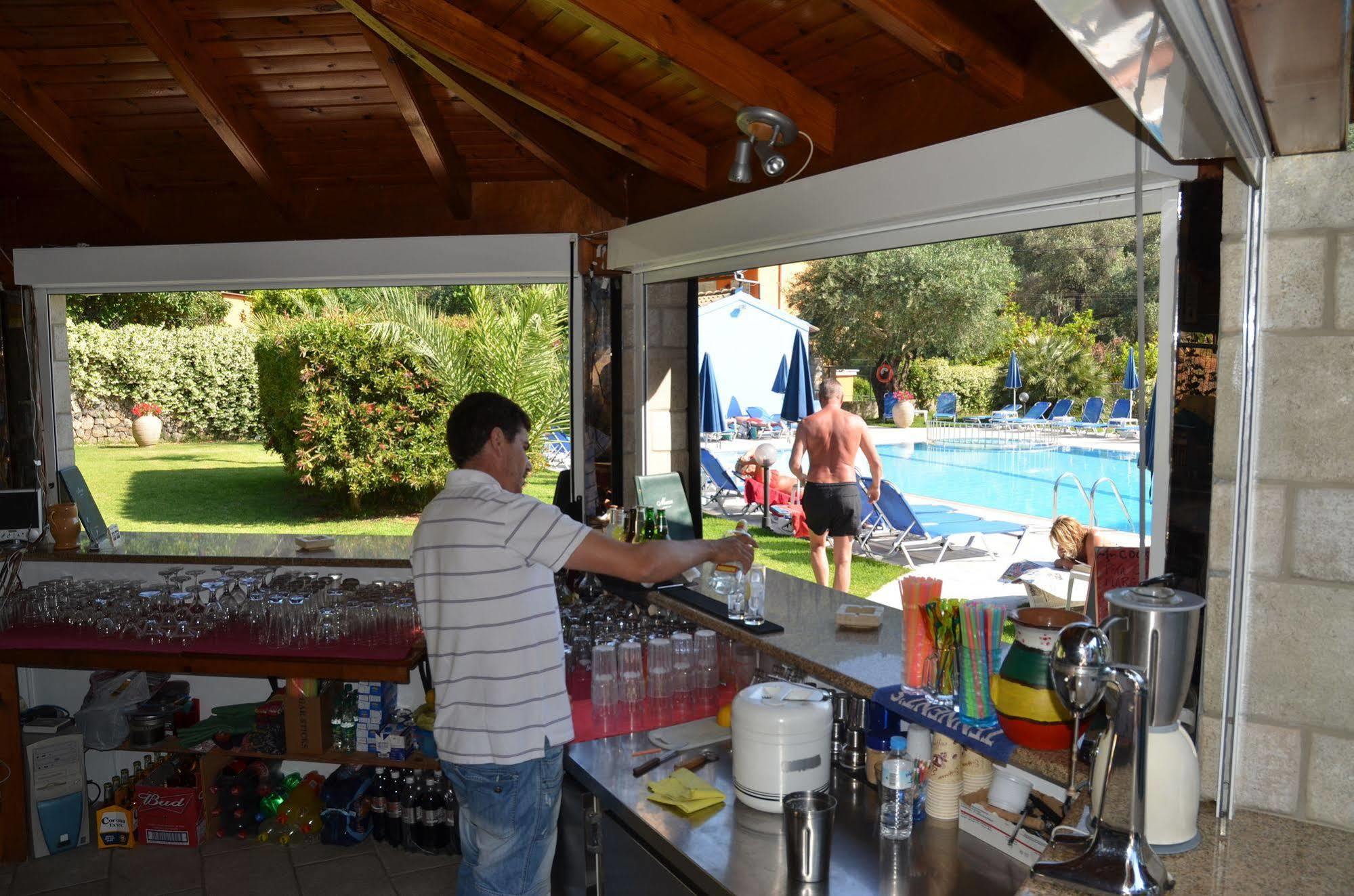 Irene Hotel de apartamente Agios Gordios (Corfu)